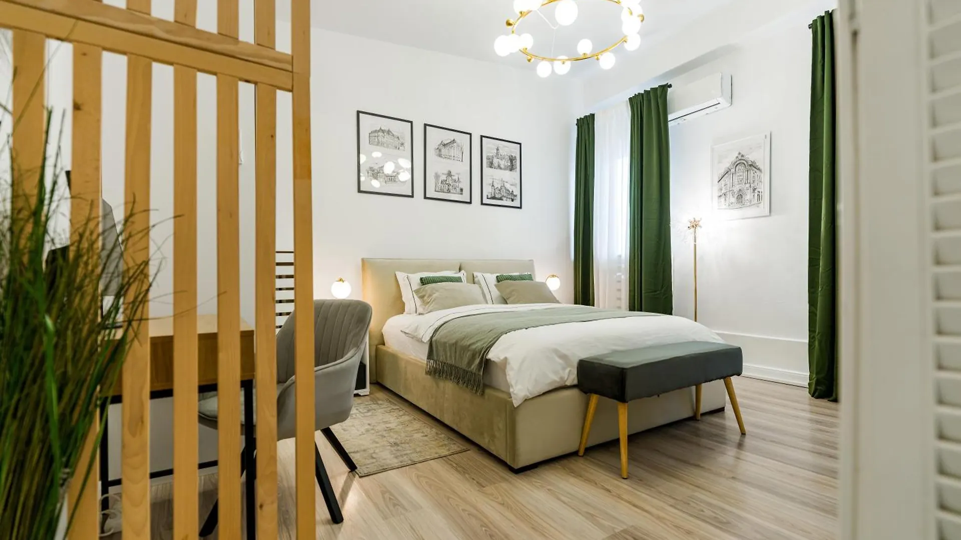 New High Ceilings Apartments - Cozy Studio - Athenee Palace Bucharest 0*,