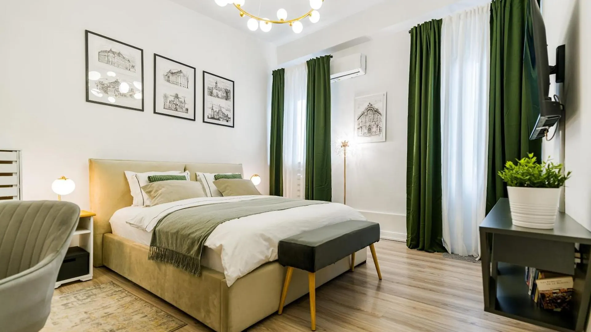 New High Ceilings Apartments - Cozy Studio - Athenee Palace location
